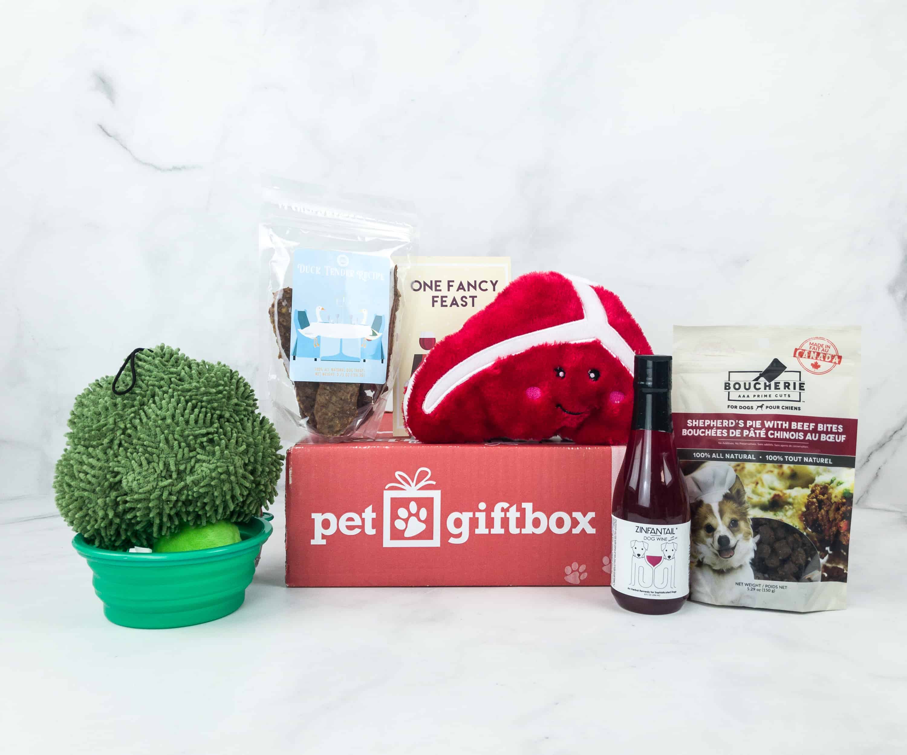 PetGiftBox November 2018 Subscription Box Review + 50% Off Coupon
