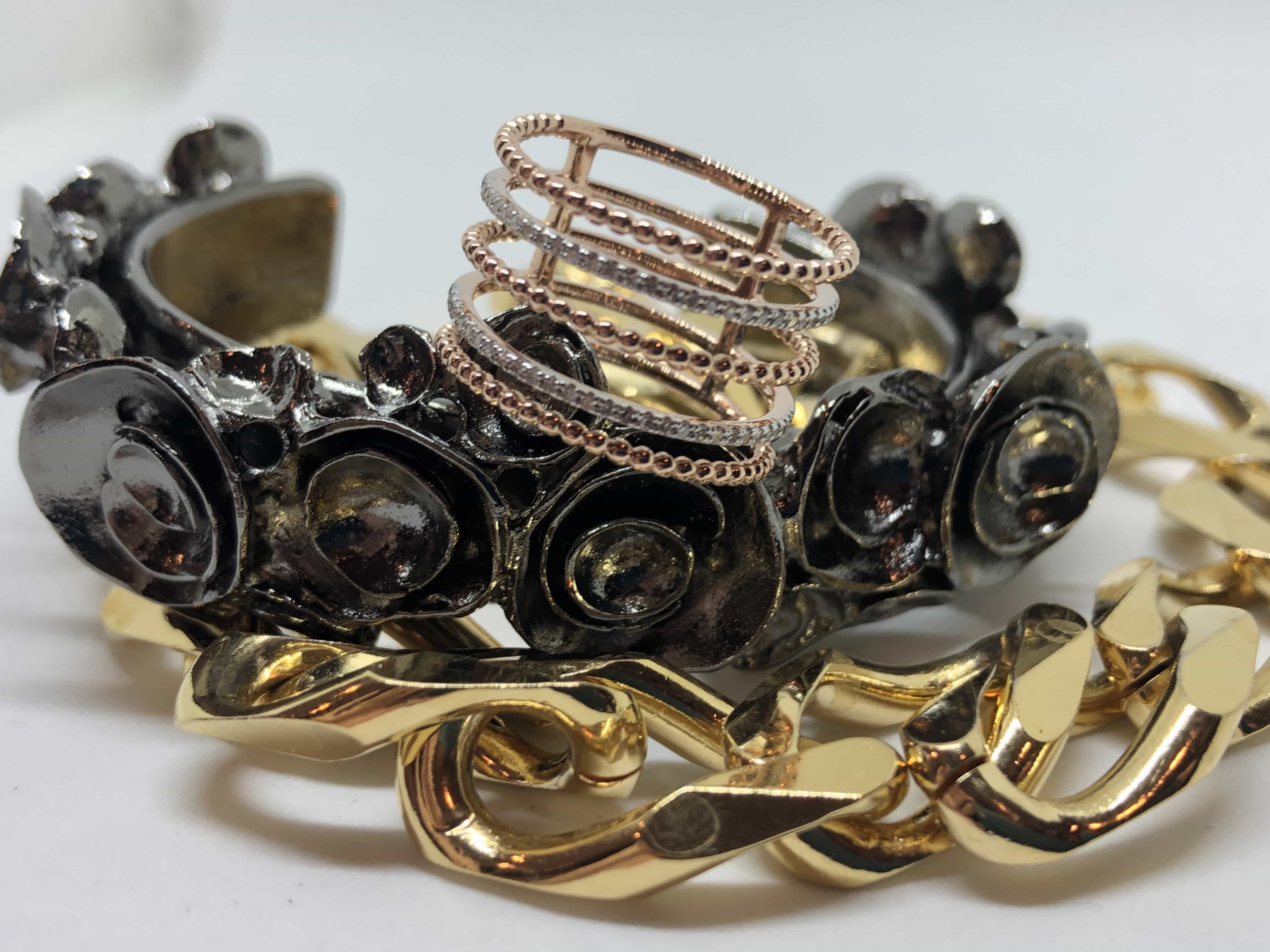 Switch Designer Jewelry Rental Subscription Box Review + Coupon – February 2019