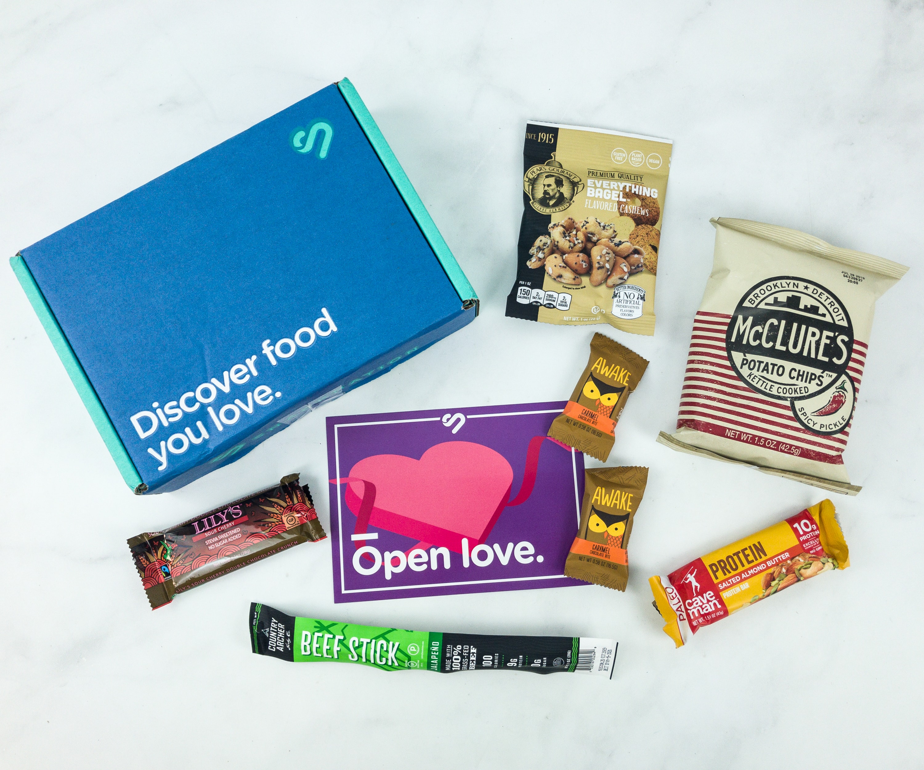 Snack Nation February 2019 Subscription Box Review + Coupon!