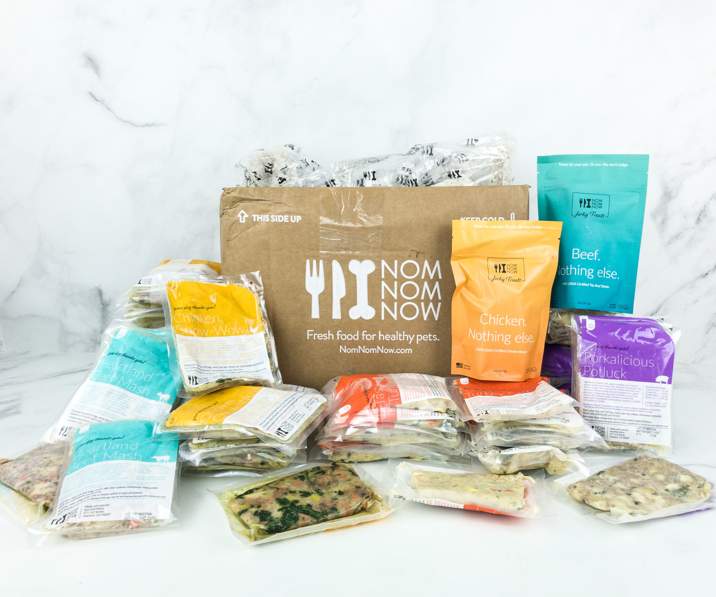 Nom Nom Fresh Dog Food Box Review & 50% Off Coupon