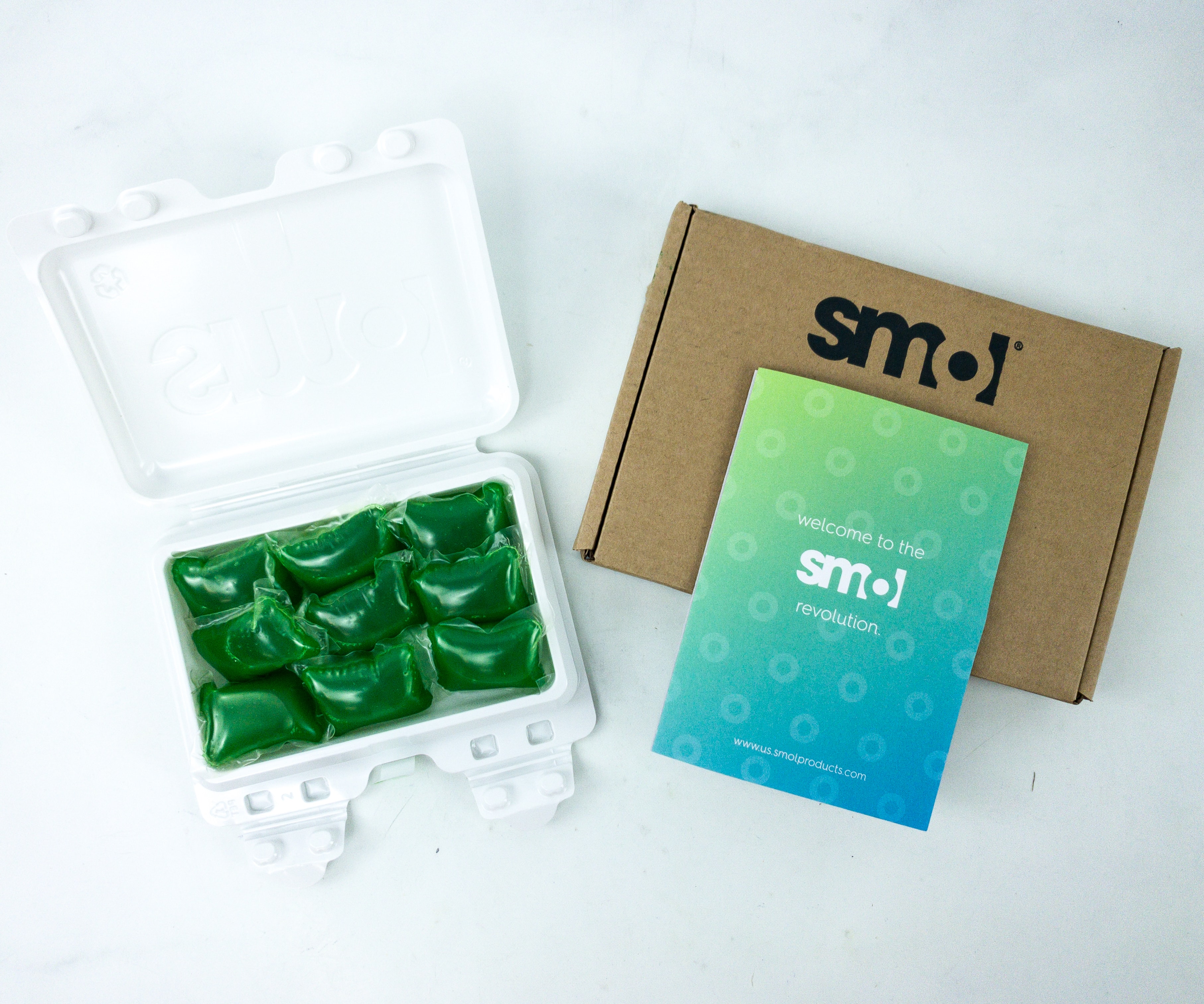 Smol Laundry Capsule Subscription Review + Free Trial Coupon