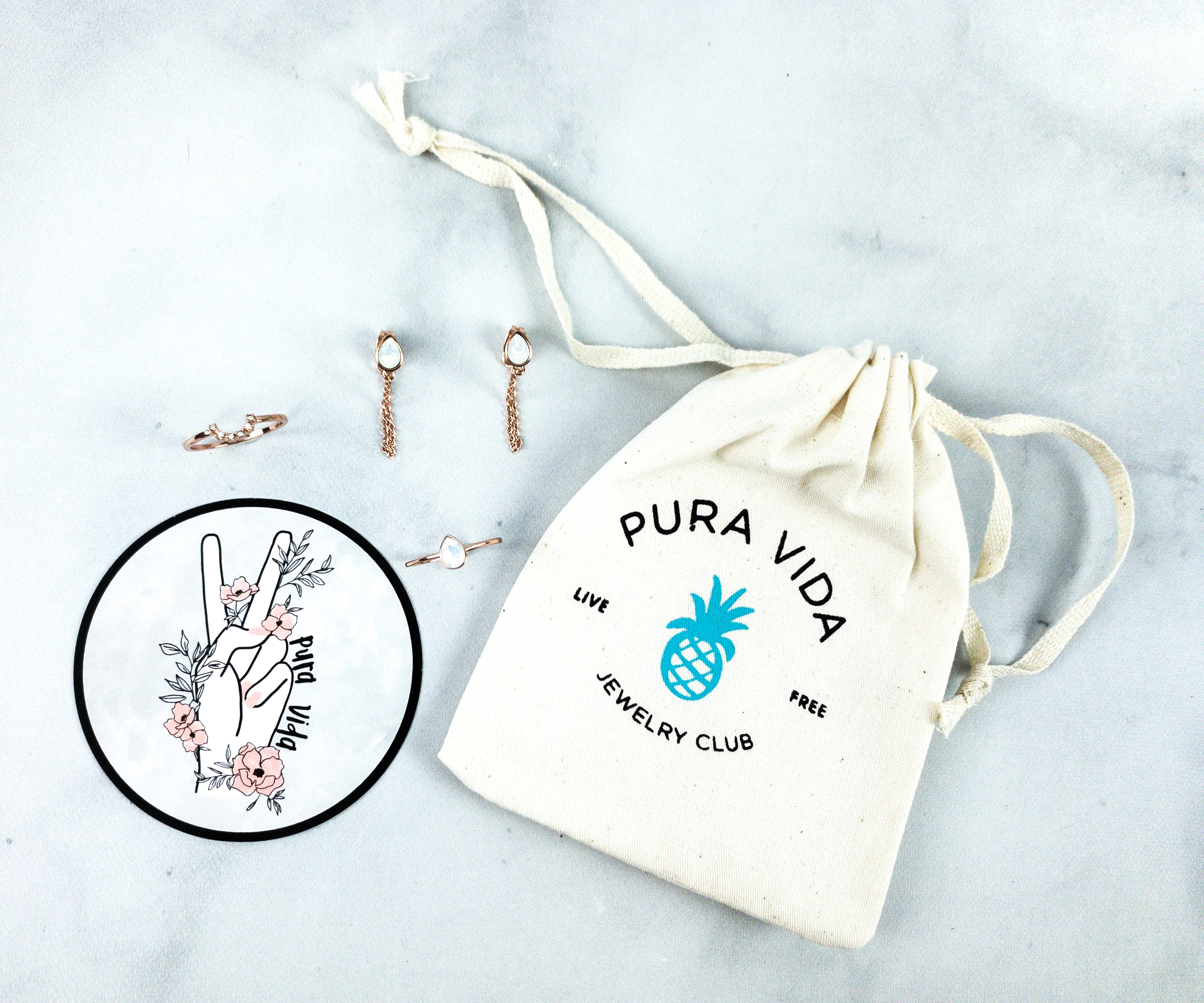 Pura Vida Jewelry Club May 2020 Subscription Box Review + Coupon!