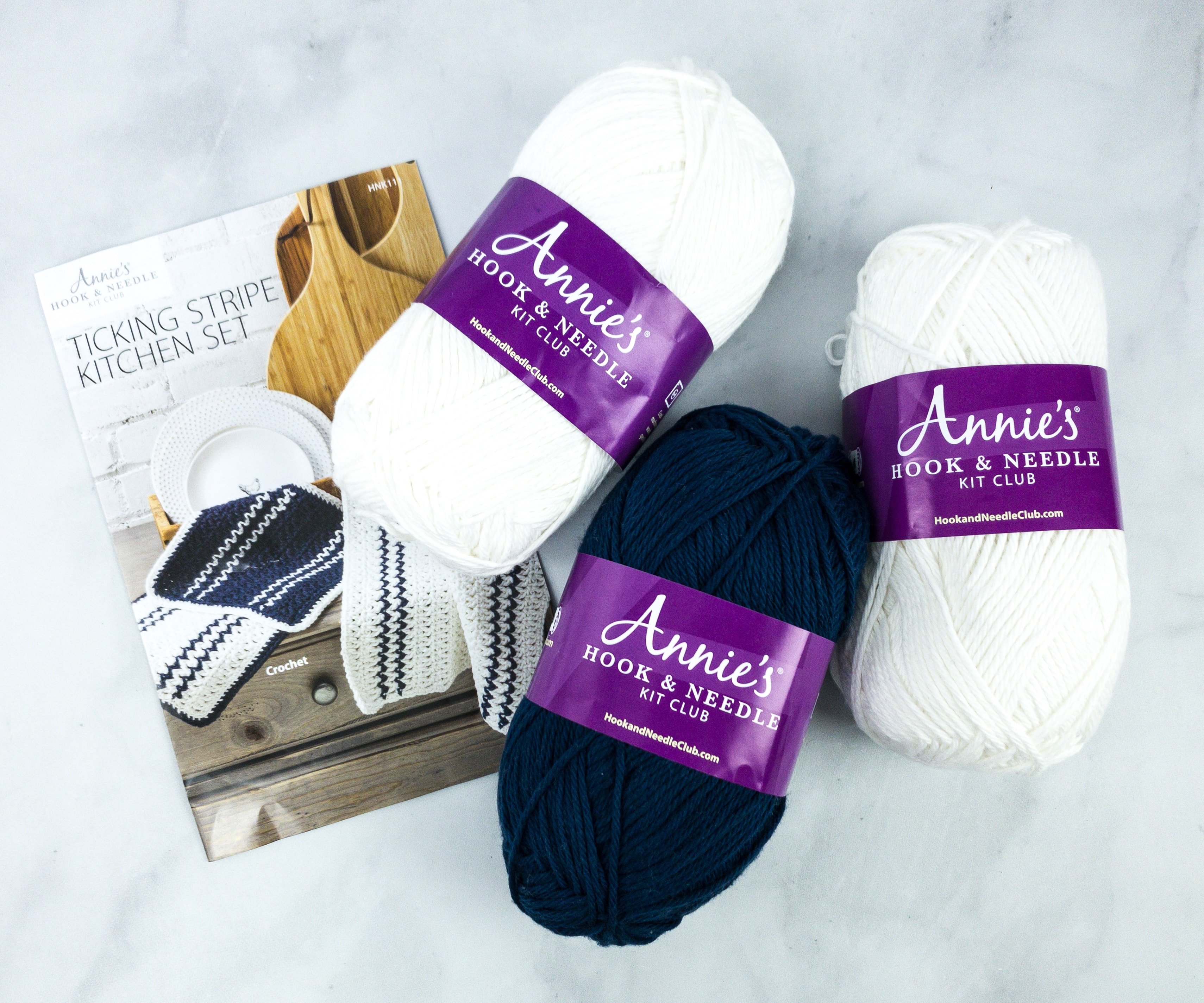 Annie’s Hook & Needle Club Unboxing Review + Coupon – TICKING STRIPE KITCHEN SET