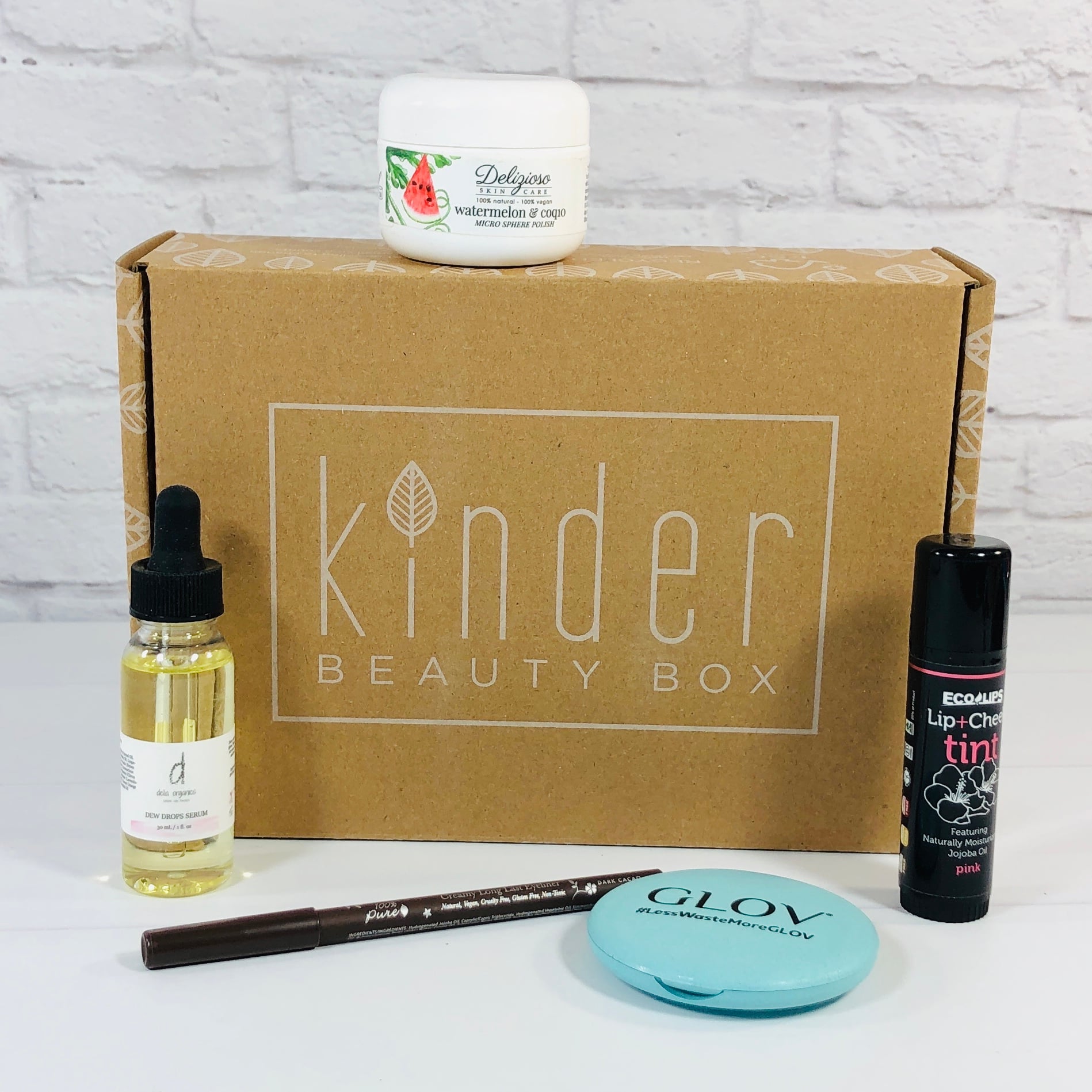 Kinder Beauty Box August 2020 Review + Coupon – TULIP