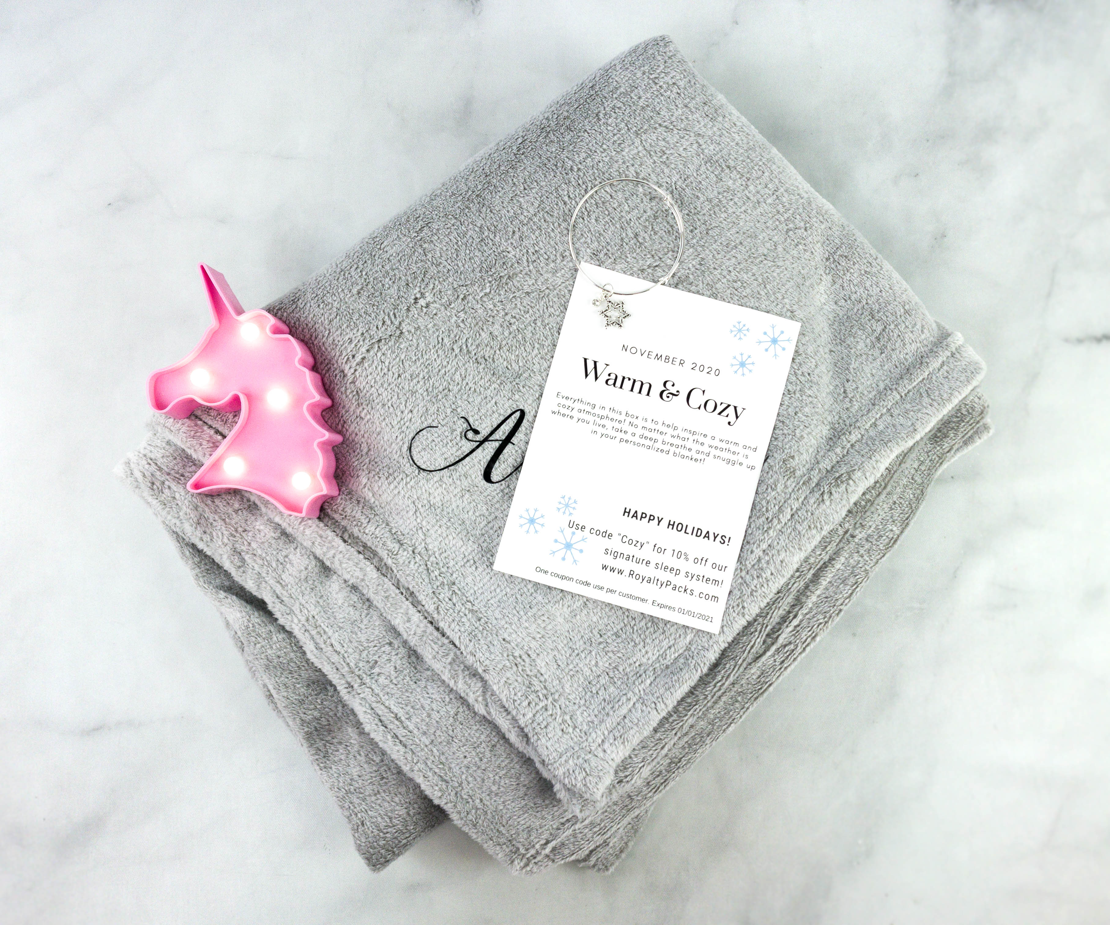 Royalty Packs Tween Subscription Box Review + Coupon – November 2020
