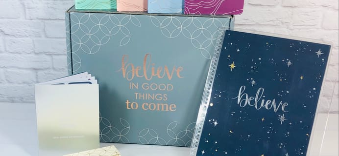 Erin Condren Seasonal Surprise Winter 2020 Box Review