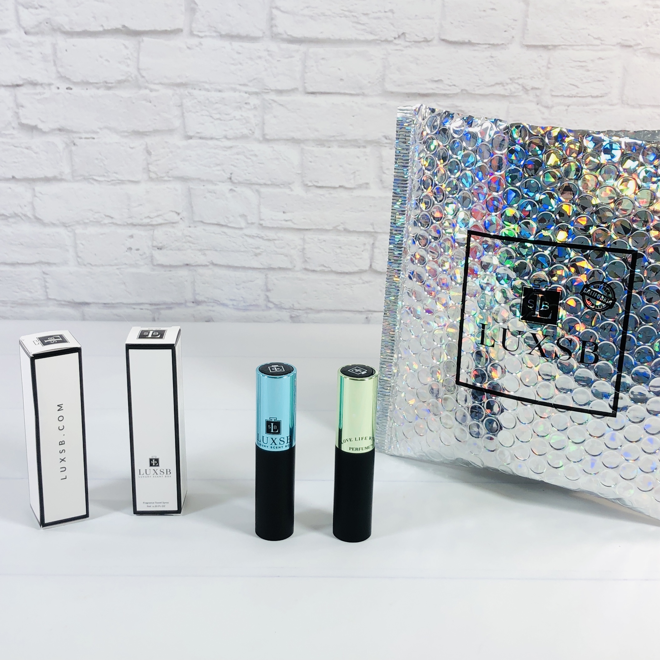 LUXSB – Luxury Scent Box Subscription Box Review + Coupon – February 2021