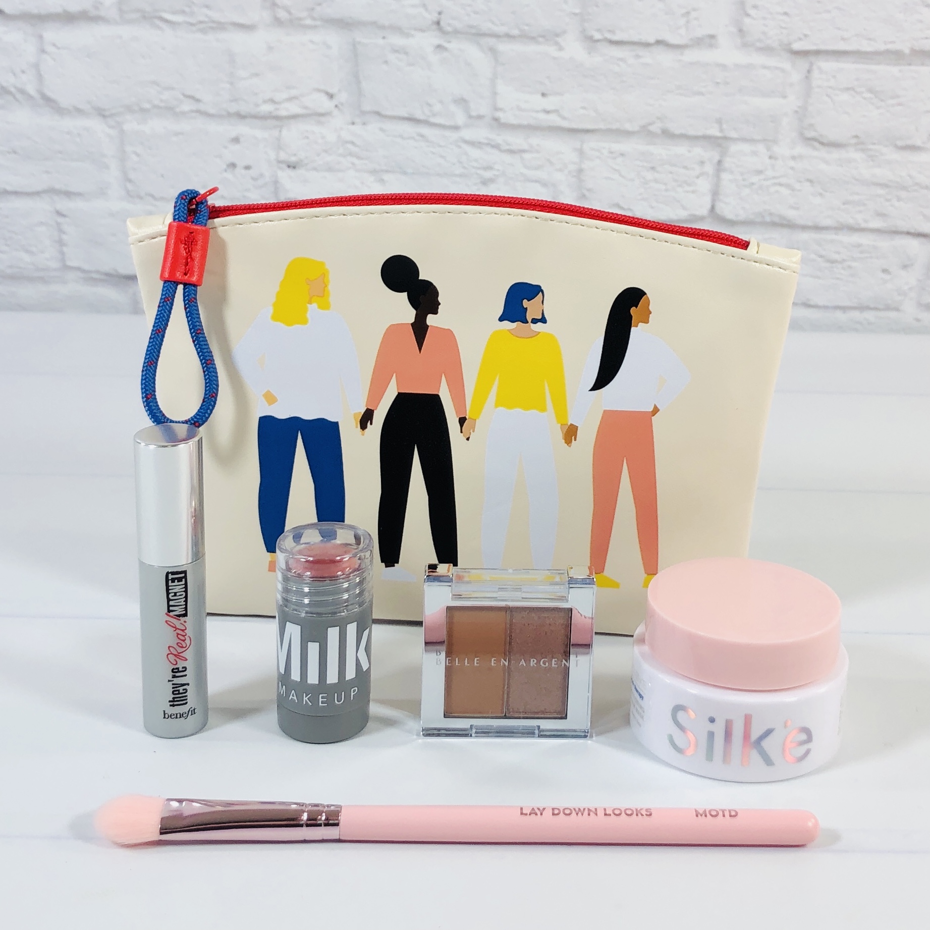 Ipsy Glam Bag March 2021 Review – Classic