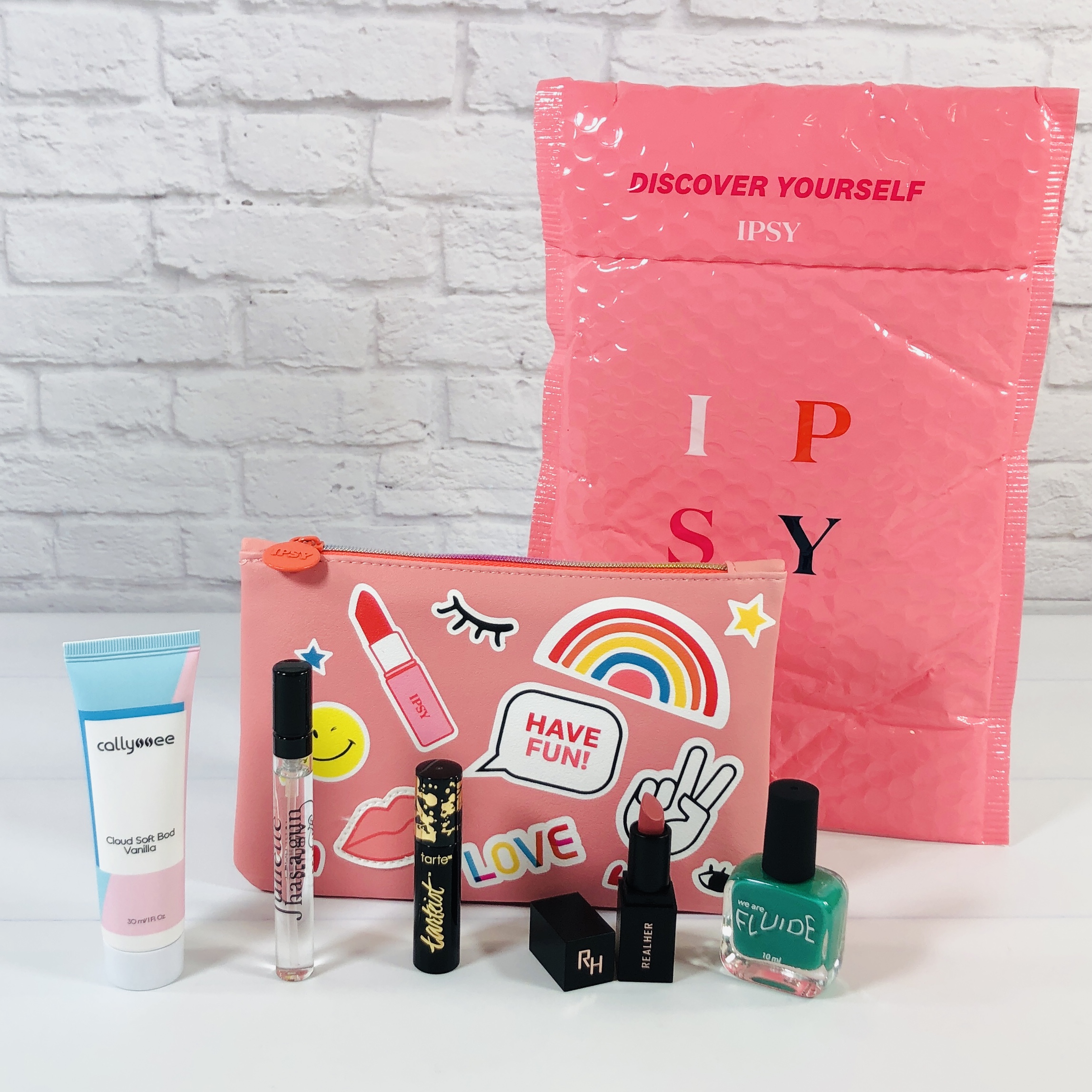 Ipsy Glam Bag June 2021 Review – Classic
