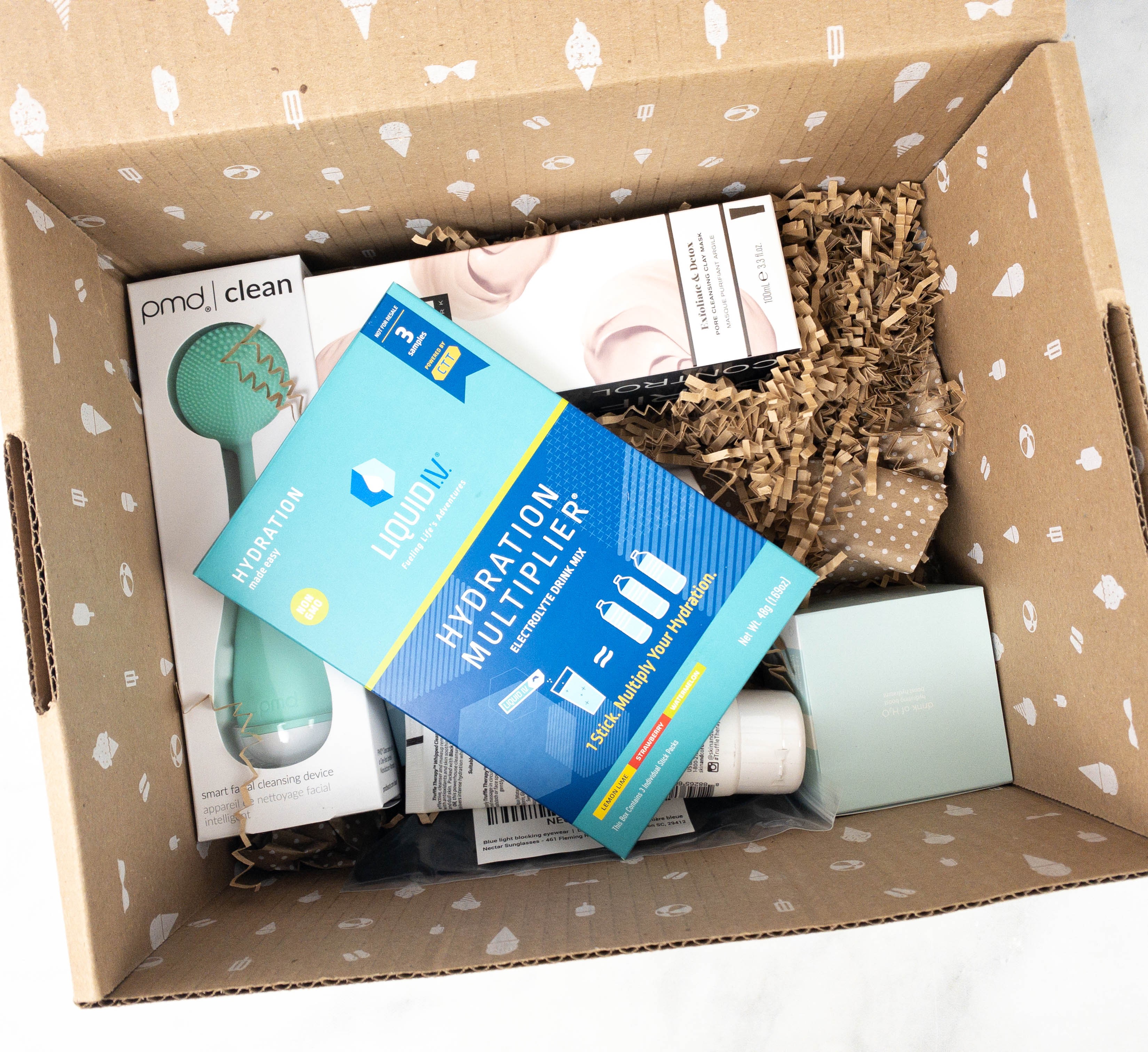 FabFitFun Box Review: Summer 2021 - Hello Subscription FabFitFun Box Review: Summer 2021 - Hello Subscription