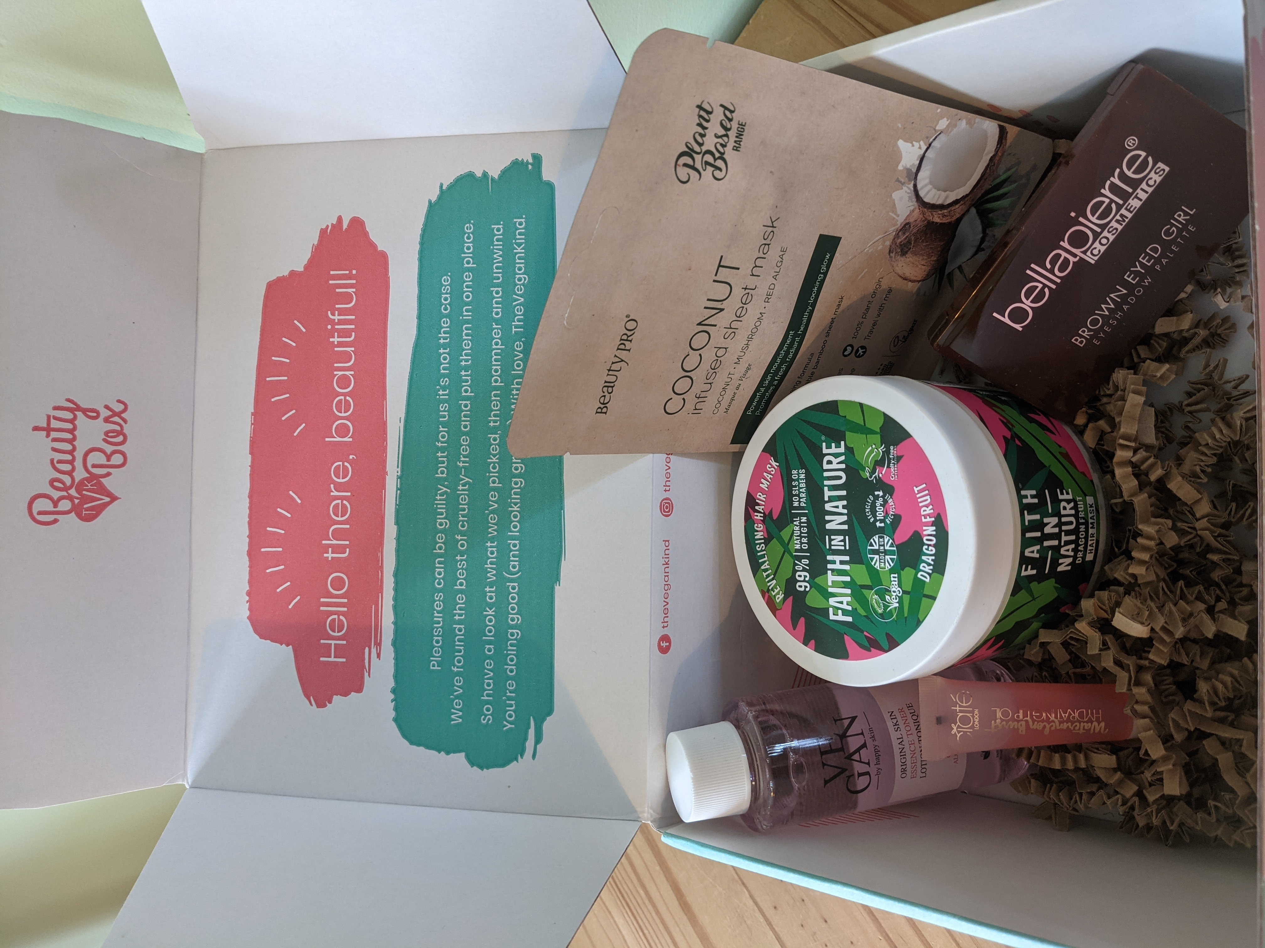 The Vegan Kind Subscription Beauty Box Review + Coupon – Box #33 April and May 2021