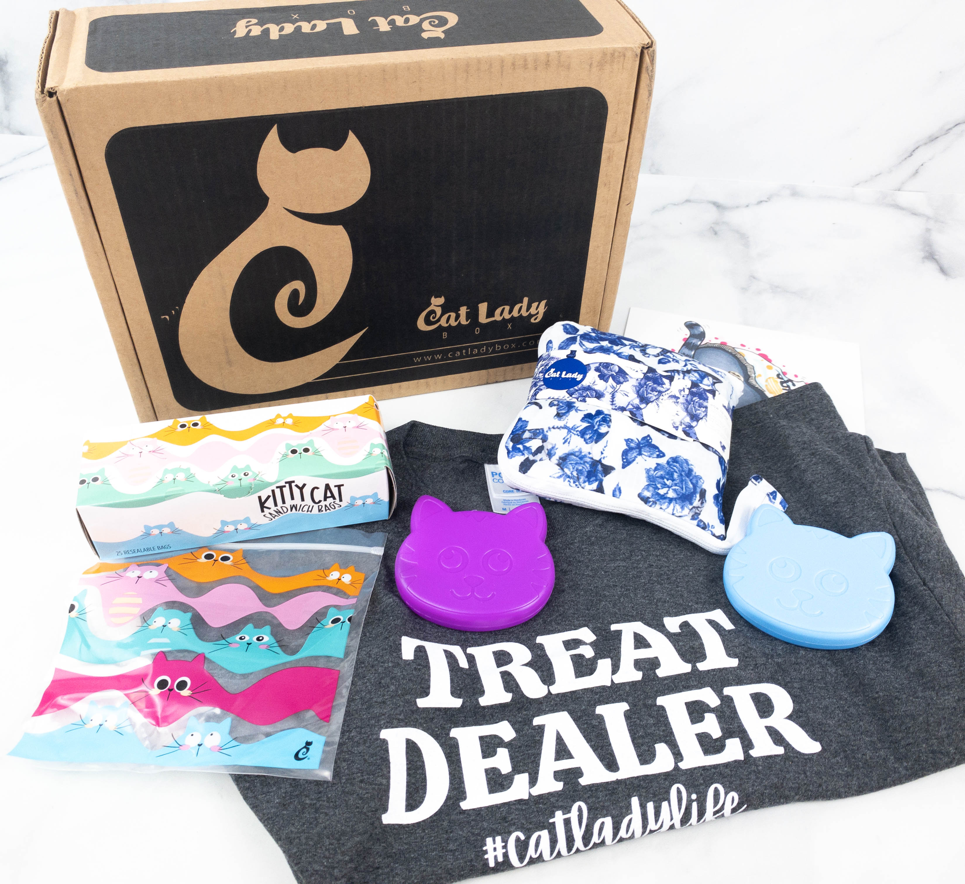 Cat Lady Box August 2021 Subscription Box Review – PURRFECT PANTRY BOX!