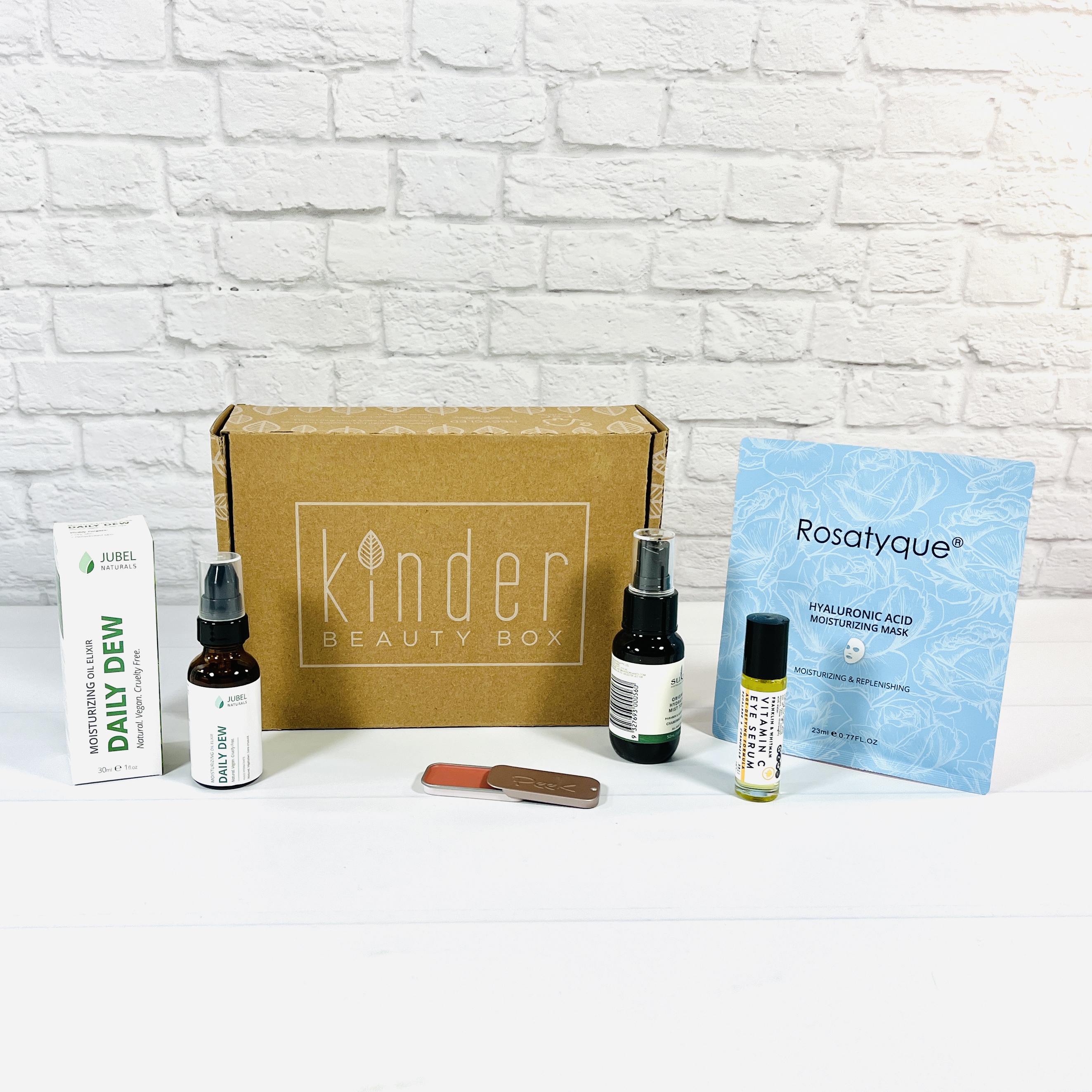 Kinder Beauty Box January 2022 Review + Coupon – FRESH START