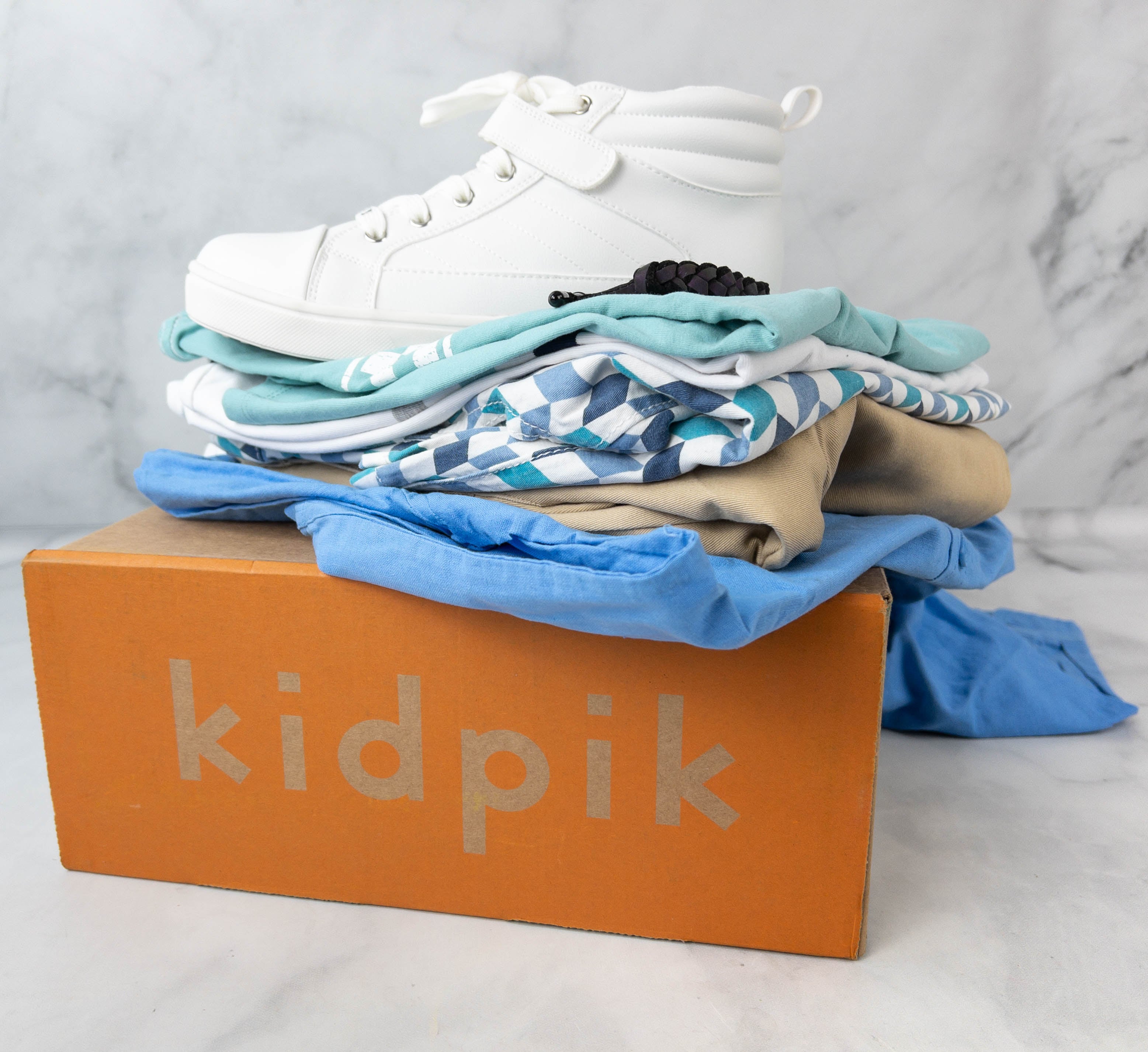 Kidpik Review: A Personal Styling Service For High-Quality Kids Outfits!