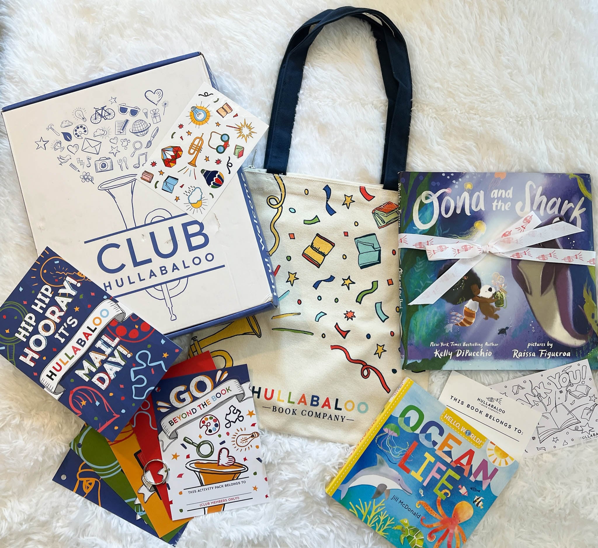 Hullabaloo August 2022 Review: Children’s Books About Ocean Life & Friendships!