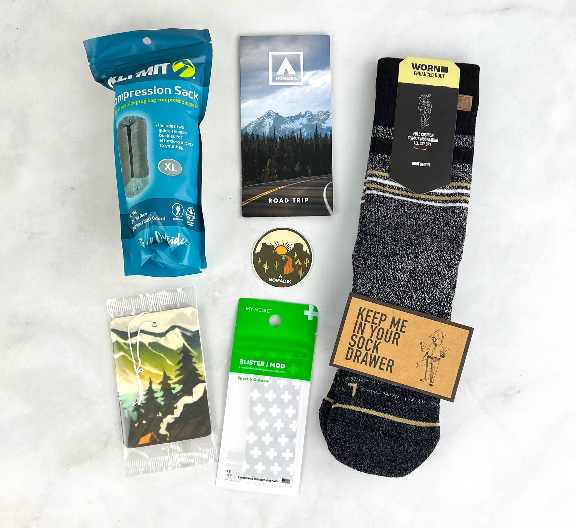 Nomadik ROADTRIP Box Review: Fuss-Free Trips with New Outdoor Tools!