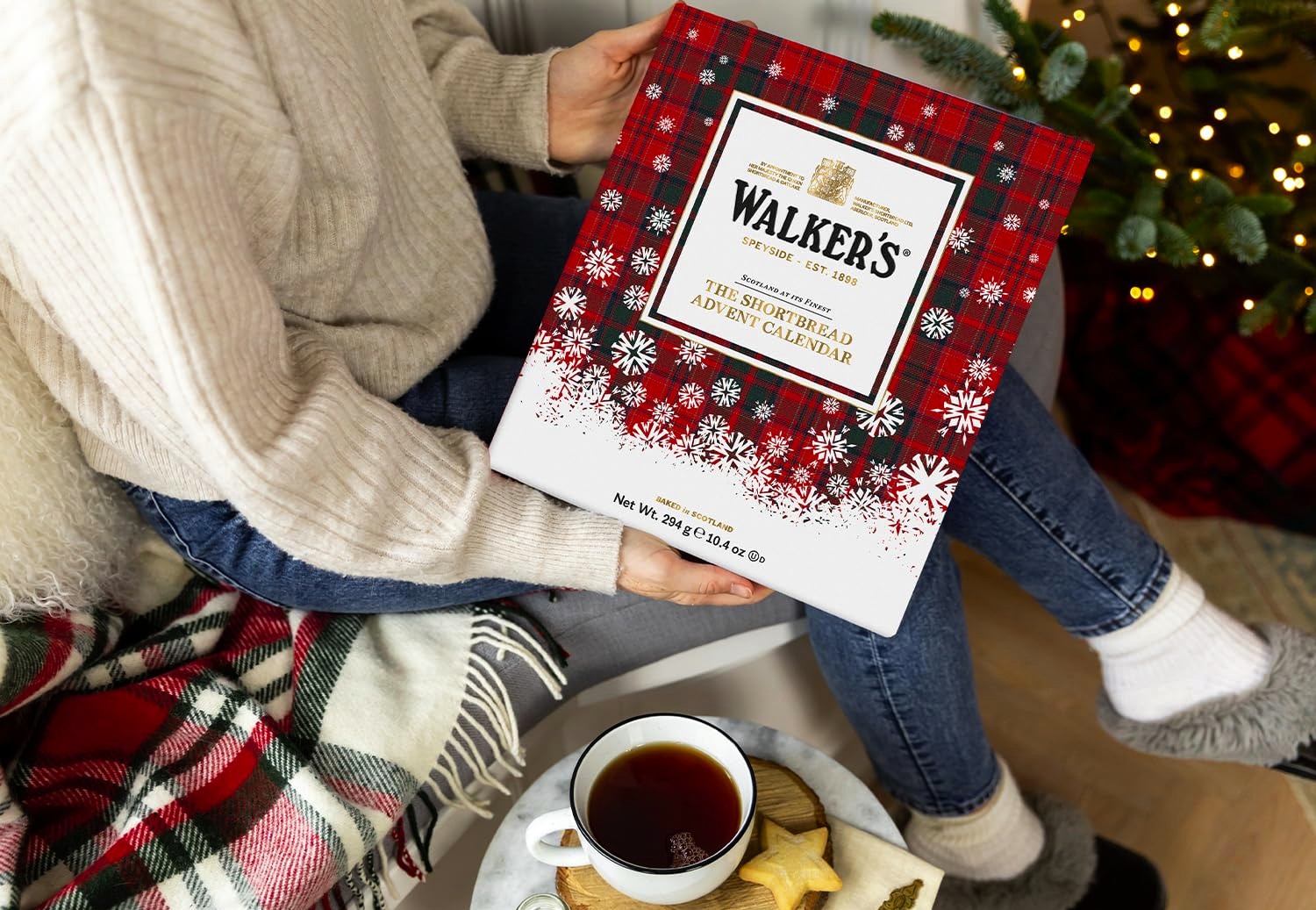 2023 Walkers Shortbread Advent Calendar Calendar: 28 Traditionally Baked Shortbread Cookies!