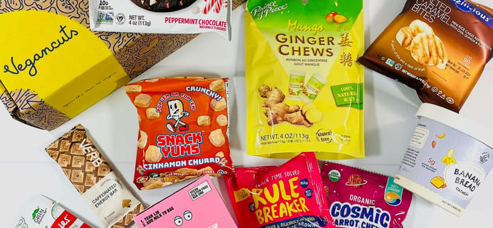 Vegancuts Snack Box December 2023 Review: Frosty Flavors Snack Pack