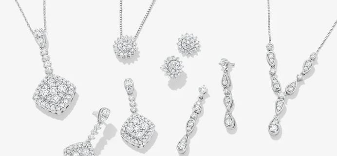 Say Hello to Zales x Rocksbox Fine Jewelry Rental: Your Access to Luxurious Accessories for Every Occasion!