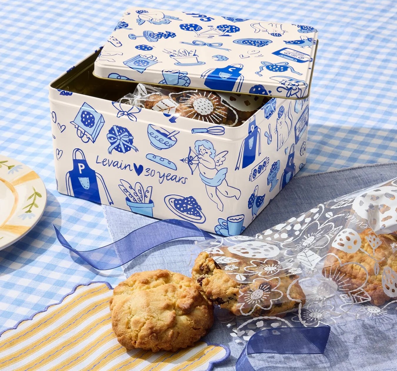 Levain Bakery Cookie Gift – The Perfect Mother’s Day Treat for Mom