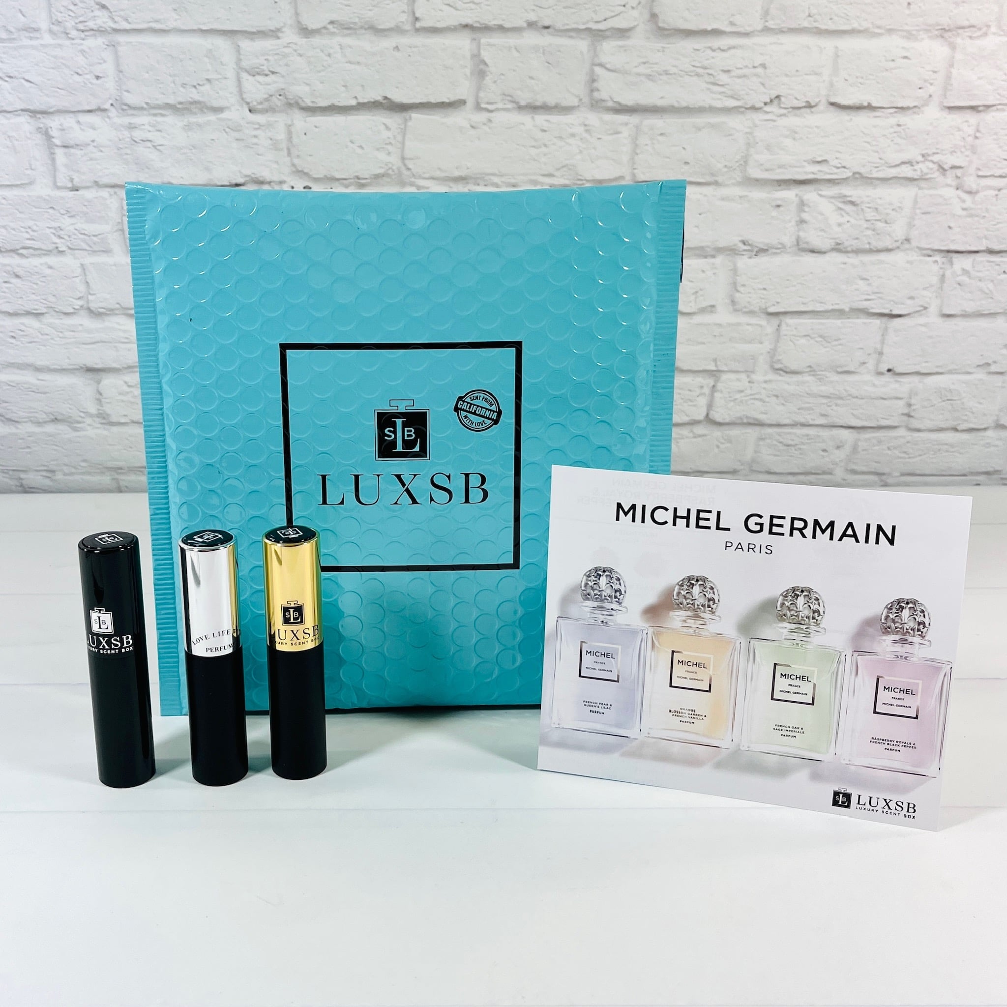 LUXSB – Luxury Scent Box Review April 2024