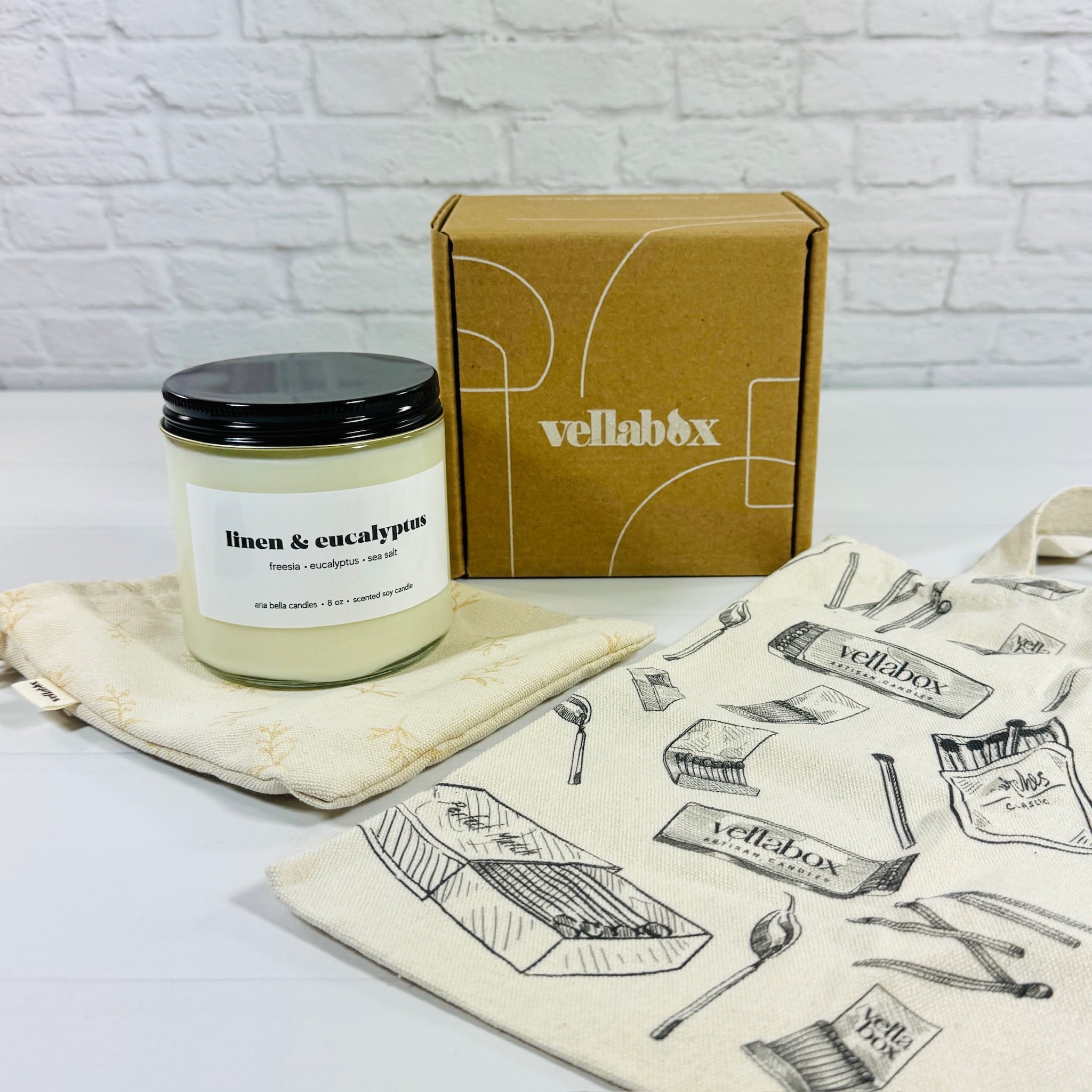 Vellabox July 2024 Review: Aria Bella Candles