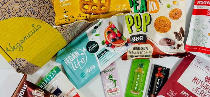 Vegancuts Snack Box November 2024 Review: Sweater Weather Snacks!