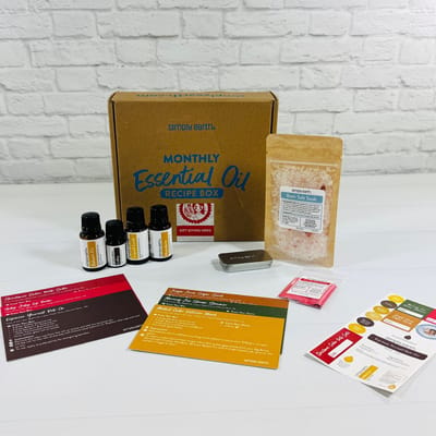 Simply Earth Essential Oil December 2024 Review: Diffuser