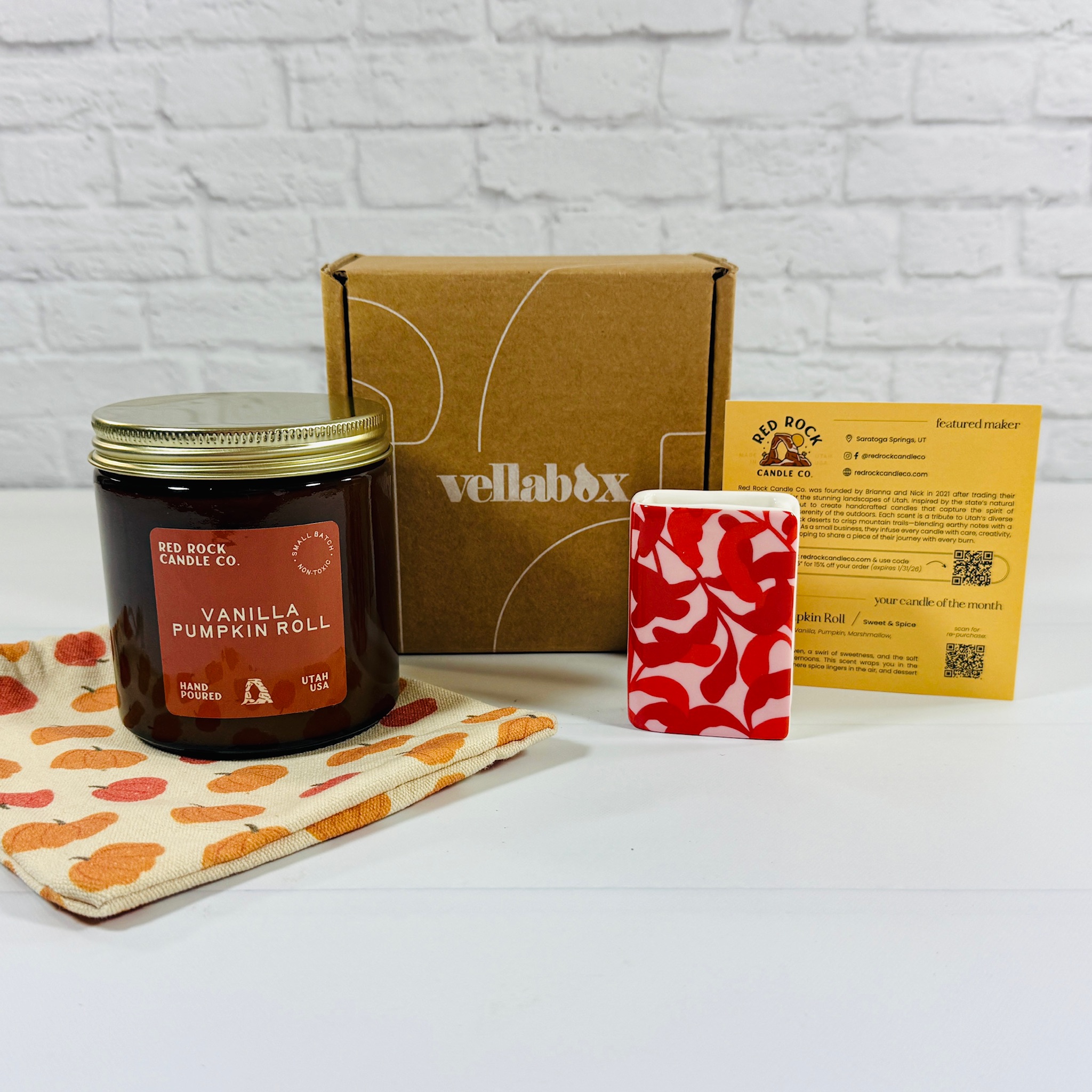Vellabox October 2025 Review: Red Rock Candle Co.